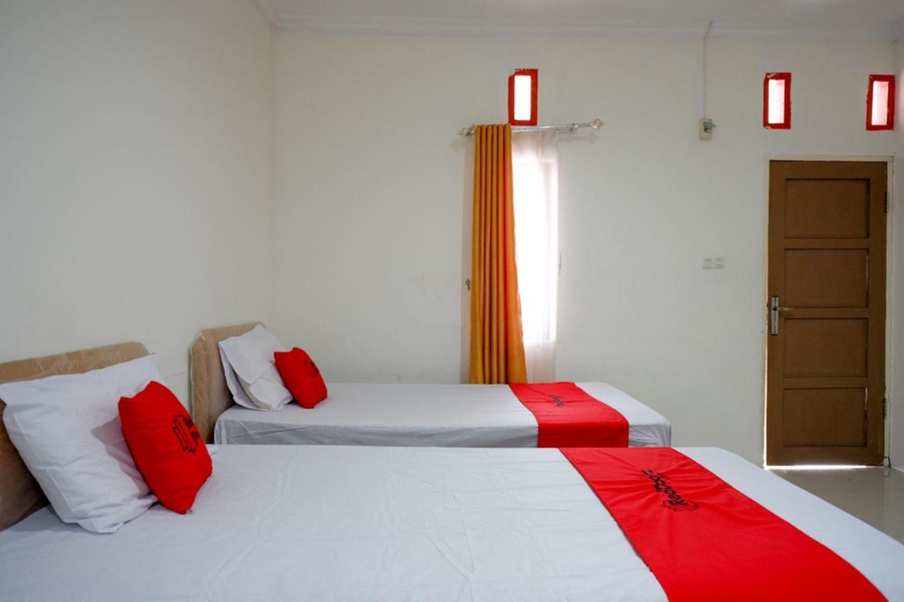 KoolKost near RS Samaritan Palu - Minimum Stay 6 Nights Exterior foto
